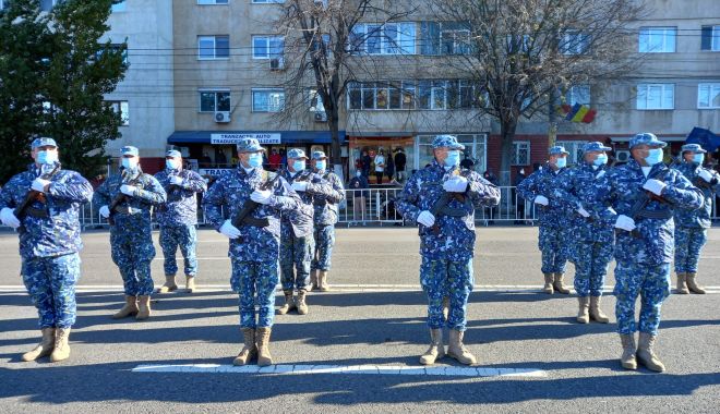 GALERIE FOTO / Paradă militară de Ziua Națională a României, la Constanța - 13967c28960c44008b21342f5a14f5be-1638350595.jpg