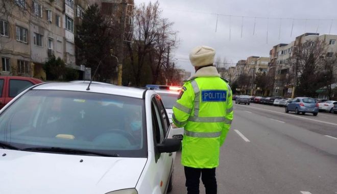 Poliția Română: Recomandări pentru circulația în siguranță, în condiții de iarnă - politie1-1638977143.jpg