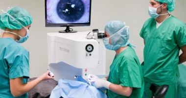 chirurgie cu laser la vedere serviciu de viziune online