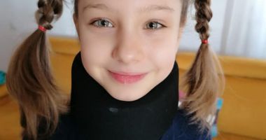 APEL UMANITAR. Fetița unui militar riscă să rămână paralizată, are nevoie de operație în Germania