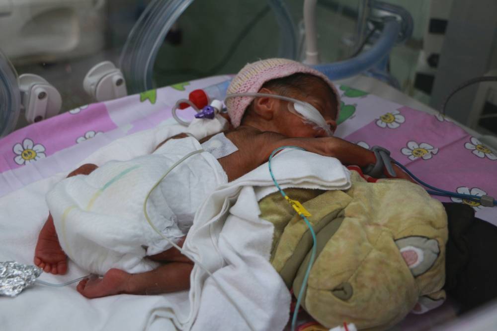 Unul din zece copii se naște prematur - bebelusi2-1510927573.jpg
